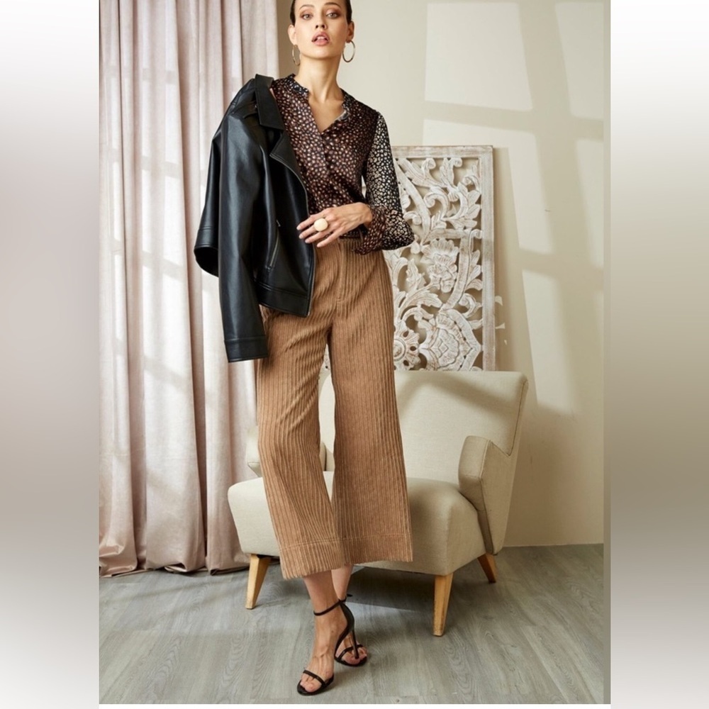 Elie Tahari Tan Cropped Corduroy Pants , Sz 6 - Picture 4 of 13